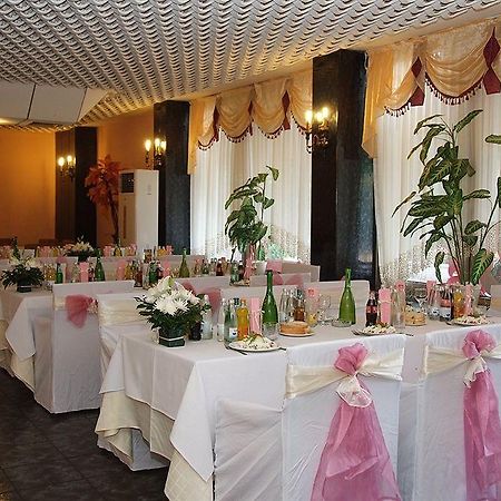 פזרג'יק Elbrus Hotel מראה חיצוני תמונה
