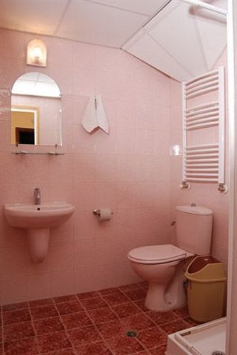 פזרג'יק Elbrus Hotel מראה חיצוני תמונה